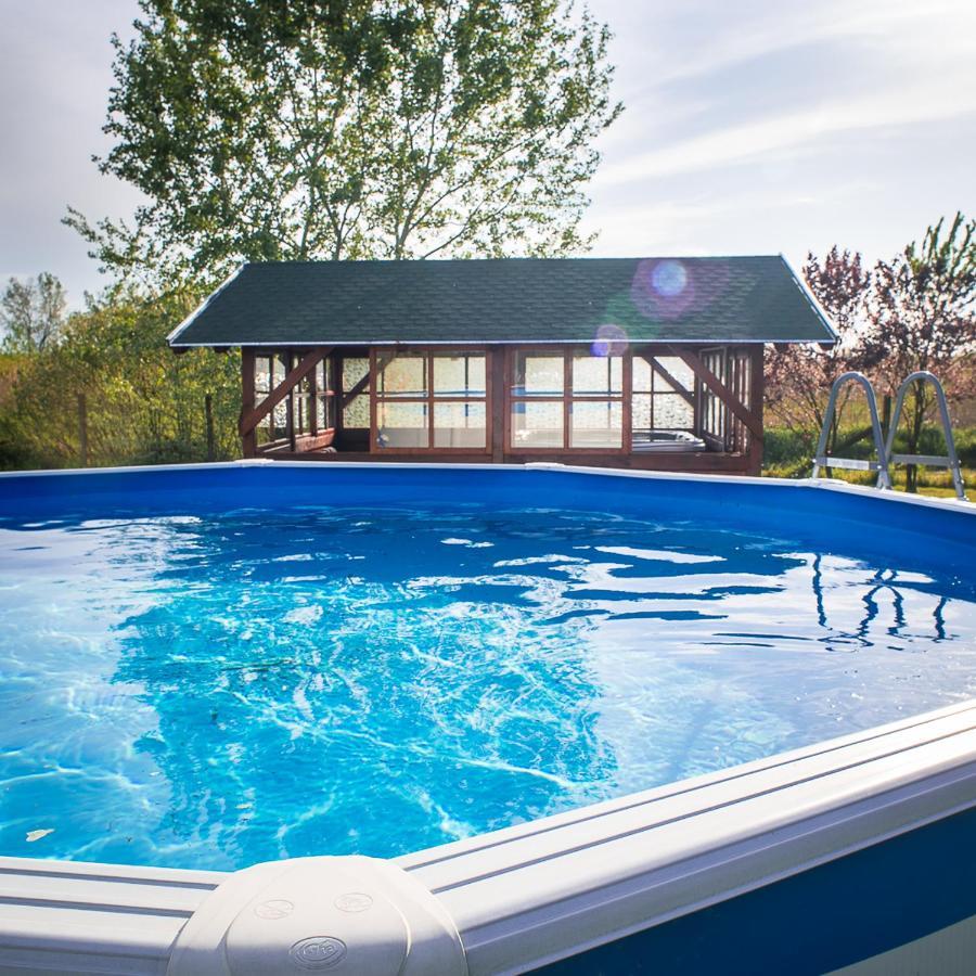 Willa Etno Salas - Etno Ranch - Seosko Turisticko Domacinstvo Palić Zewnętrze zdjęcie